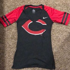 Women’s Cincinnati Reds baseball tee